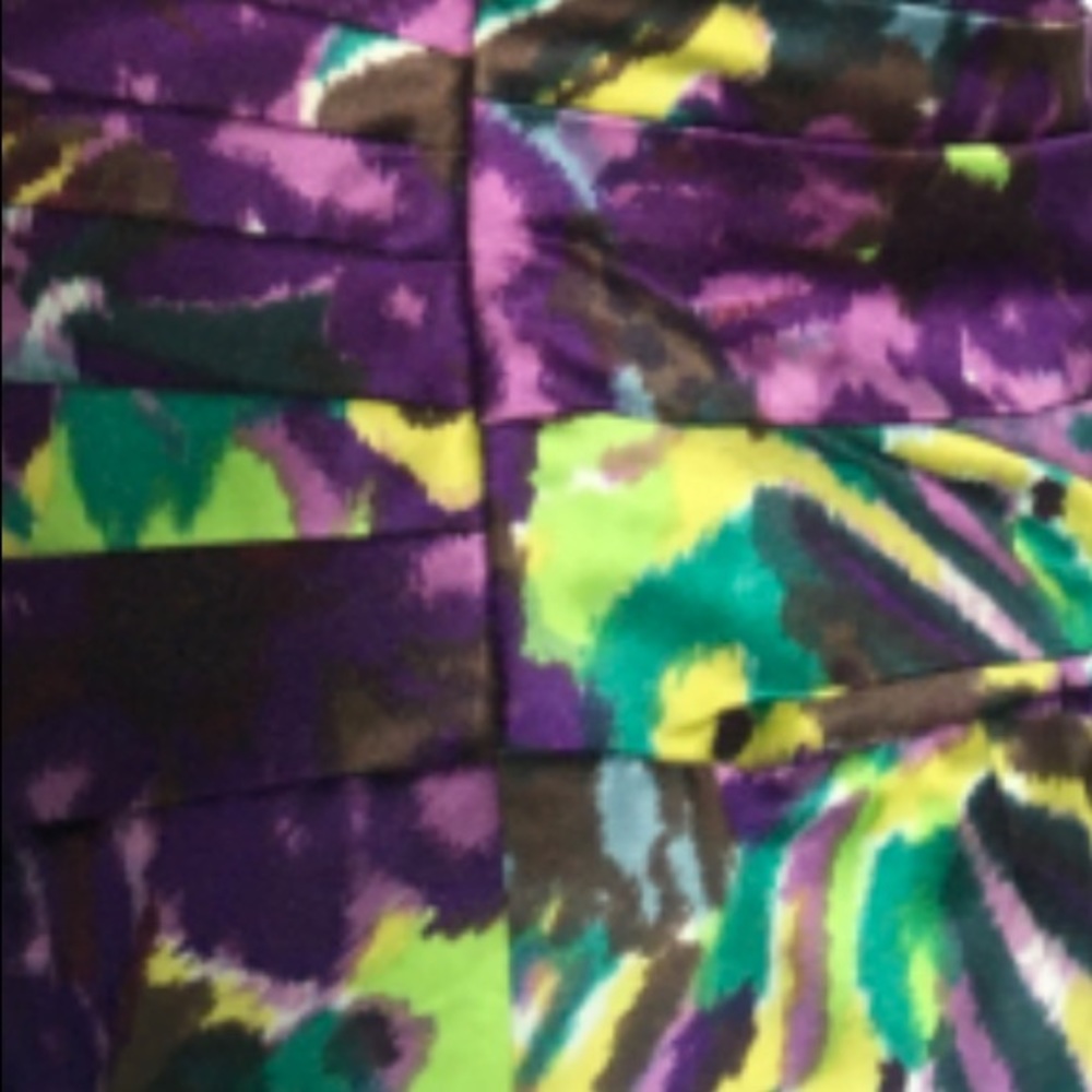 BCBGMaxazria Purple Floral Strapless Mini Dress - Picture 9 of 9